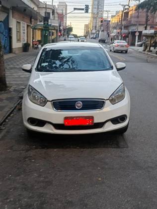 FIAT GRAND SIENA 1.6 MPI ESSENCE 16V FLEX 4P MANUAL